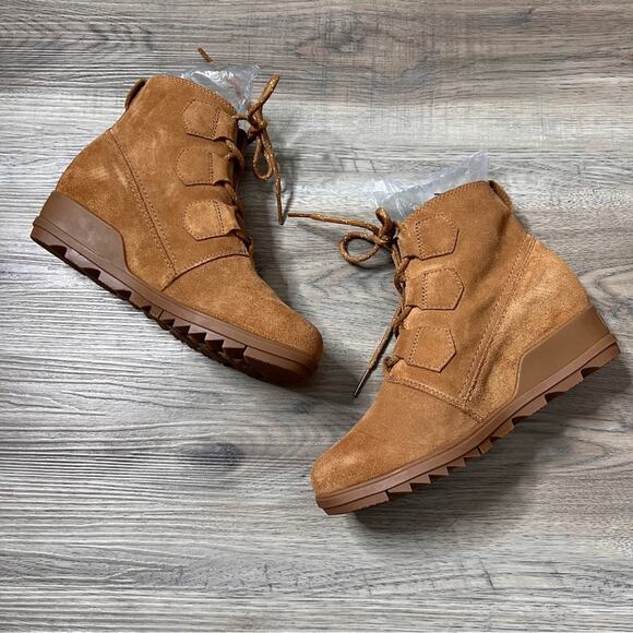 Sorel Evie Lace Camel Brown Suede Wedge Boots size 8.5 - Picture 2 of 10